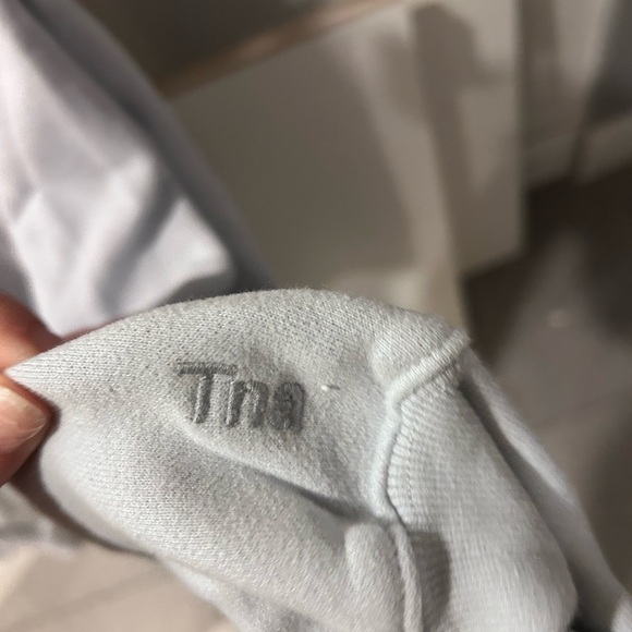 Aritzia boyfriend hoodie size small - Picture 3 of 3